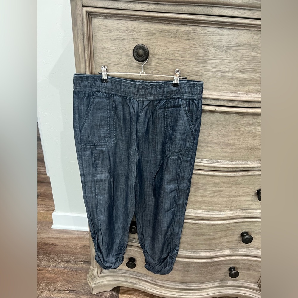 Intro Charcoal Denim pants